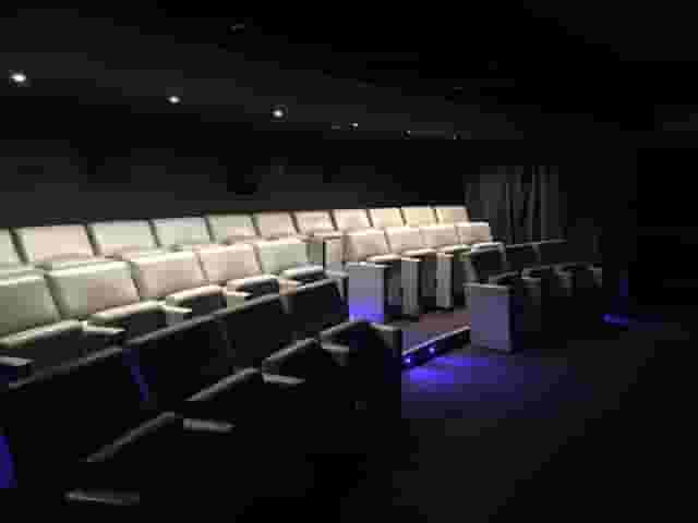 Screen Room