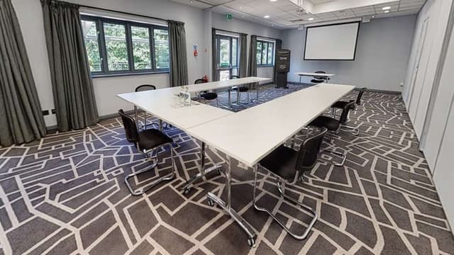 Meeting Rooms