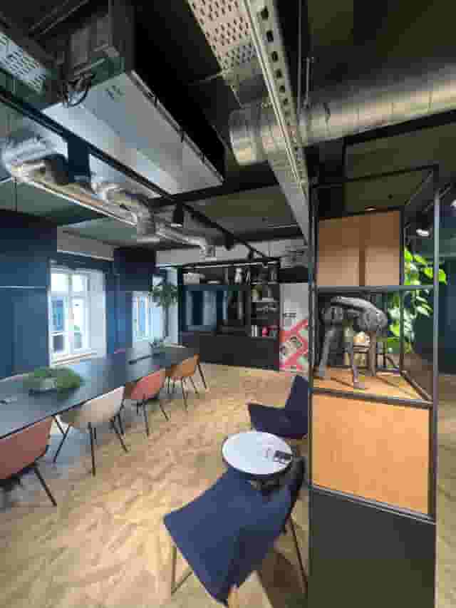 Wizu Workspace - Portland House