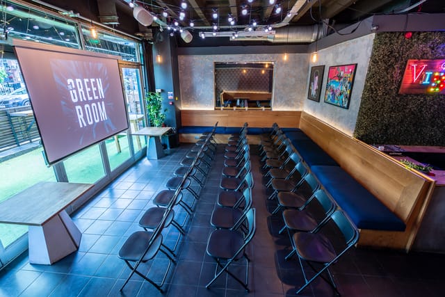 Hoxton Green Room projector workshop event space