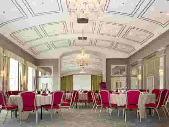 Syndicate Rooms