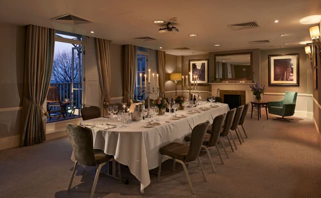 Richmond Hill Hotel