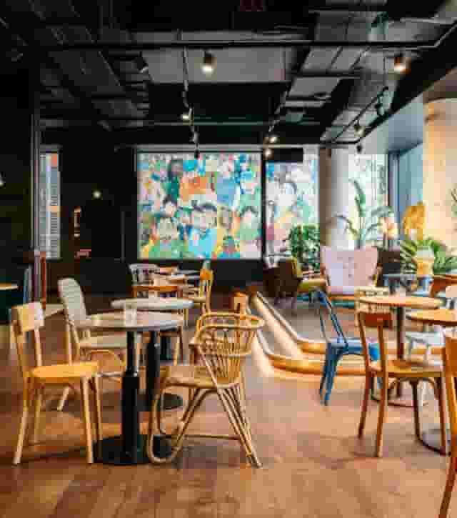 Ruby Zoe Hotel & Bar