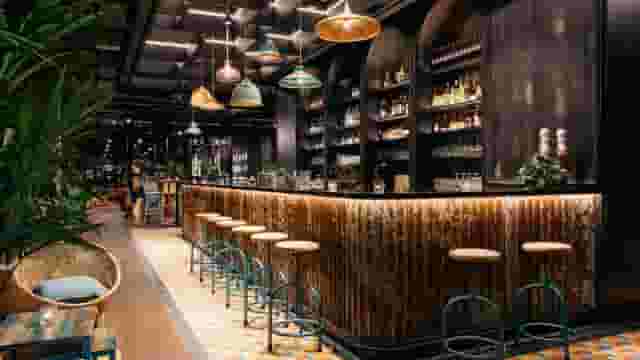 Ruby Zoe Hotel & Bar