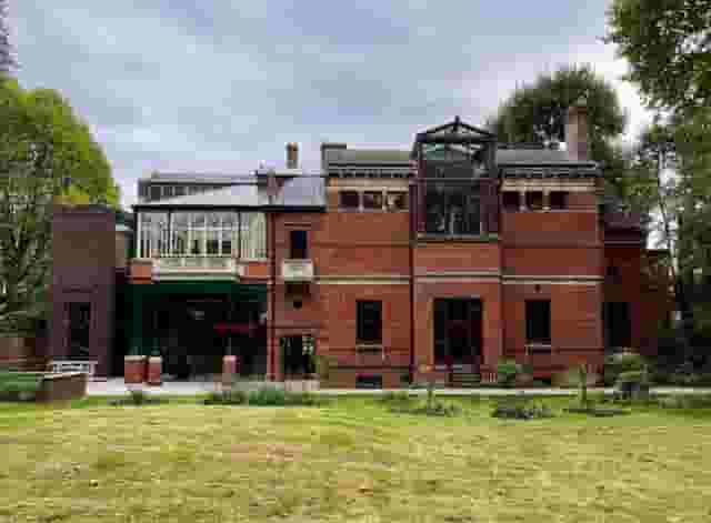 Leighton House