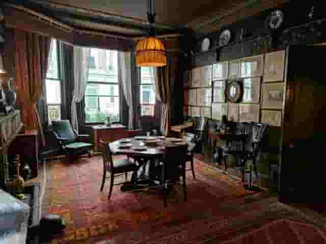 Leighton House