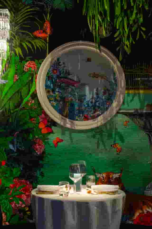 Hux Hotel