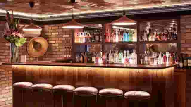bar