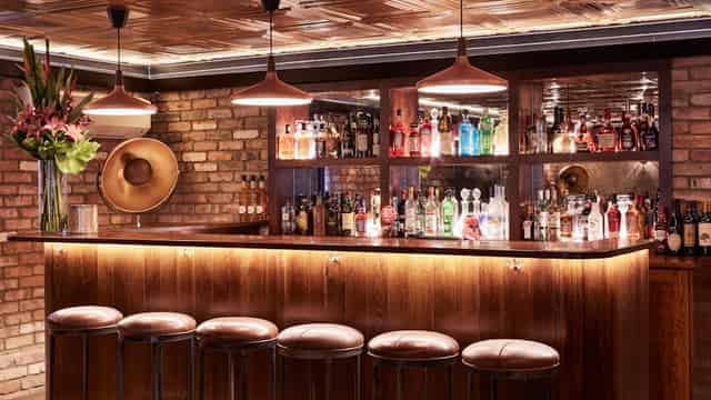 bar