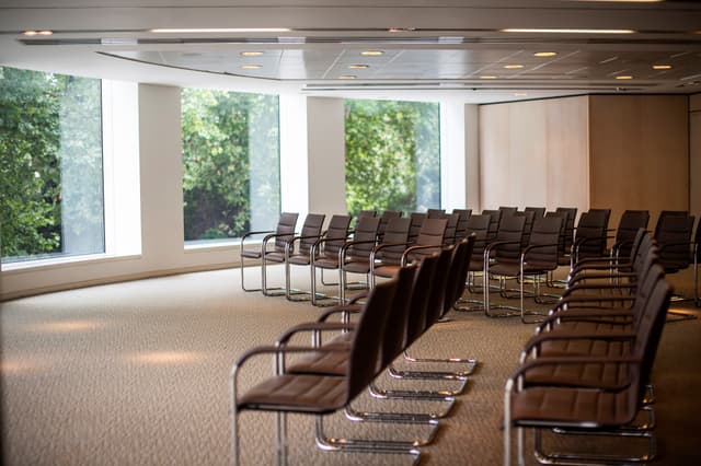 Large Meeting Rooms
