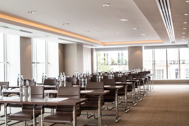 Large Meeting Rooms