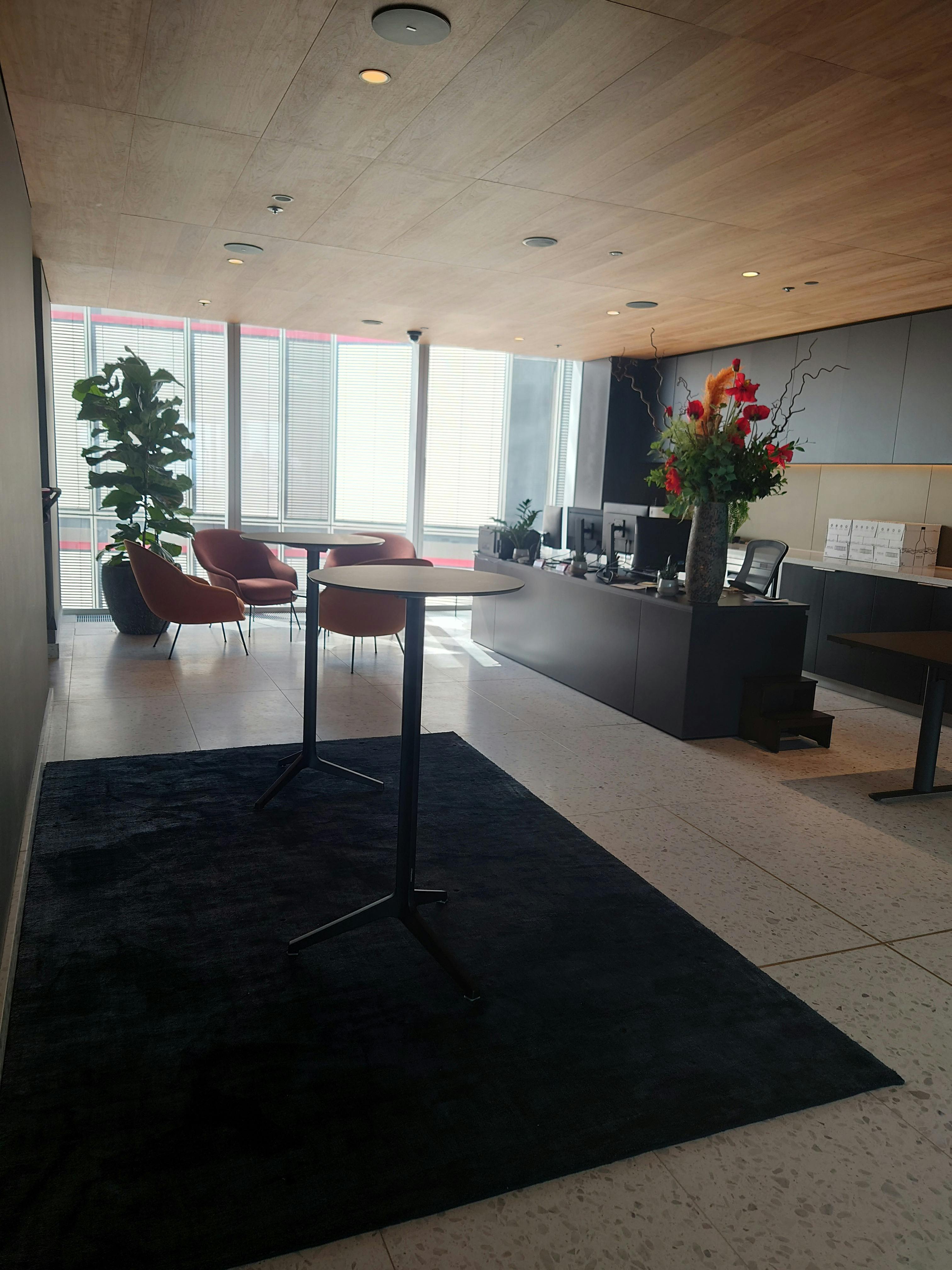 Modern reception area at The Executive Suites, ideal for meetings and events.