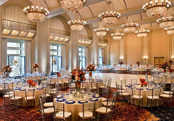 Elegant banquet hall in Philadelphia Marriott, perfect for weddings and corporate events.