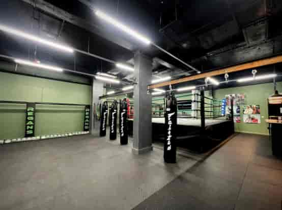 Regans Courtyard: versatile event space with boxing ring for fitness and corporate events.