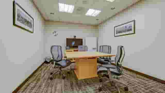 Suite 500
