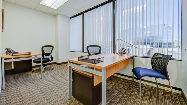 Suite 500