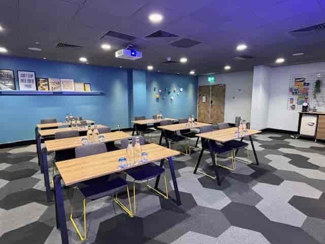 Novotel London Tower Bridge - image 3