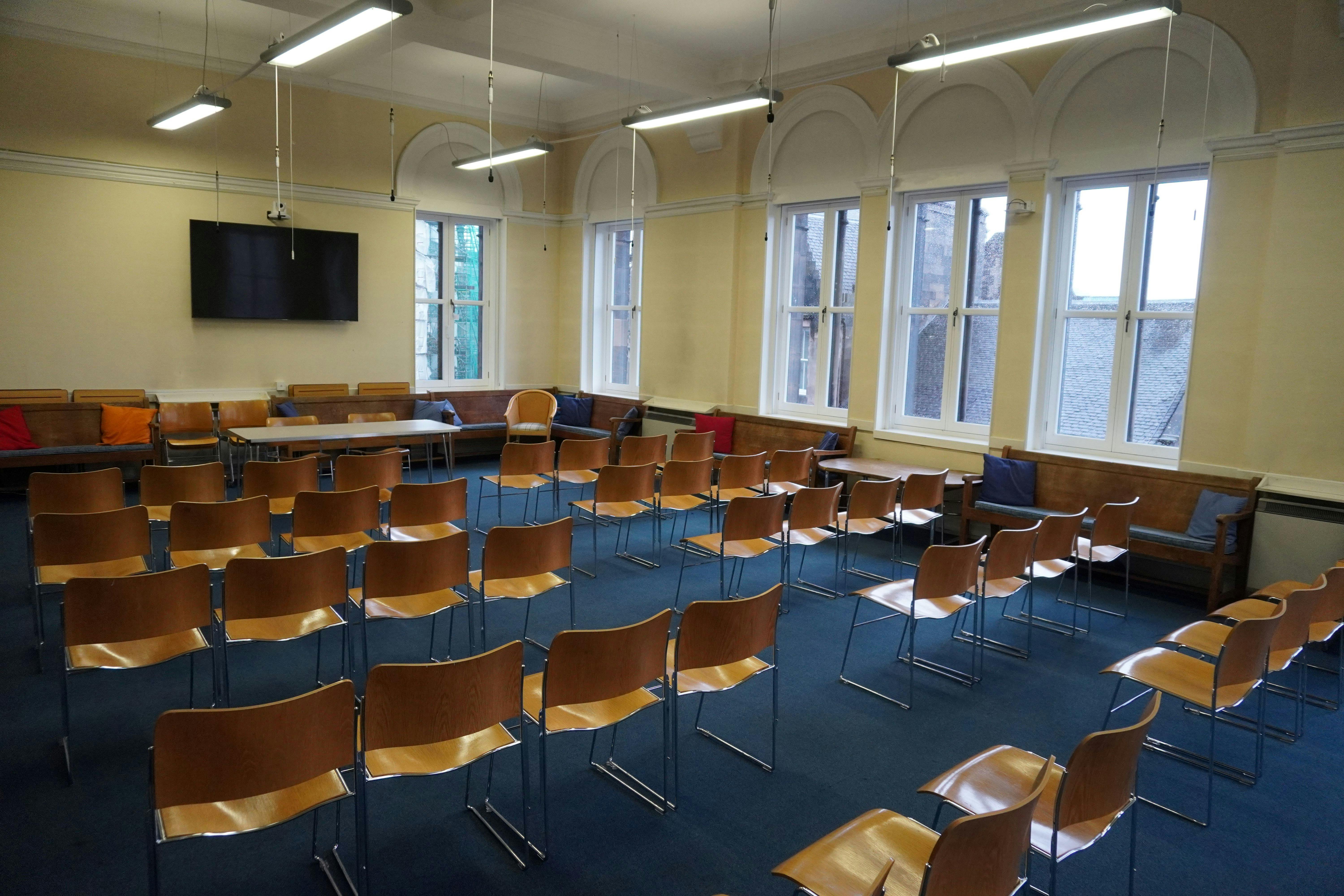 Edinburgh Quaker Meeting House - The Meeting Room image 1