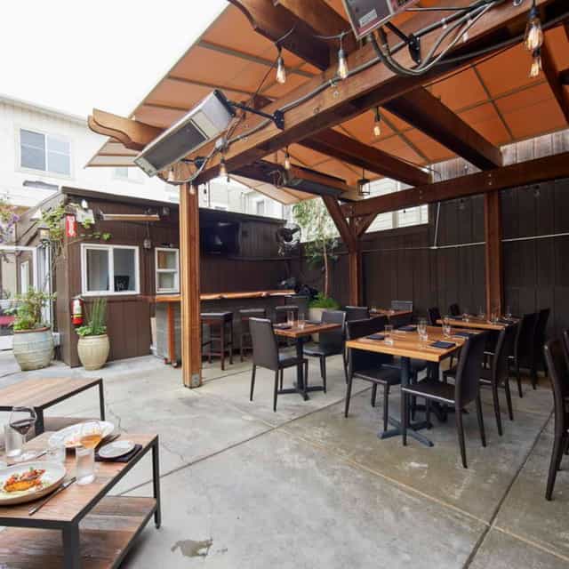 Outdoor dining patio in San Francisco Mensa, perfect for casual meetings and events.
