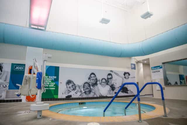 Gallanter Family Aquatics Center spa area for wellness events in San Francisco.