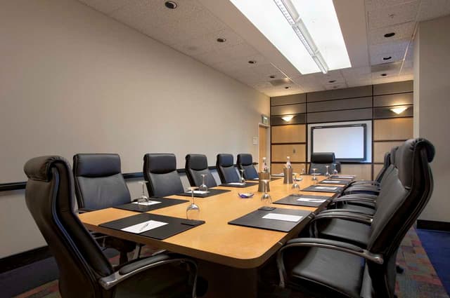 Meeting Rooms