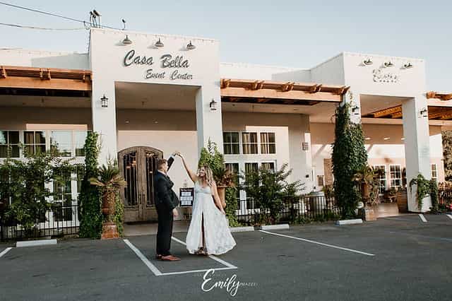 Elegant Casa Bella venue in Sunol, perfect for weddings and gatherings with lush greenery.