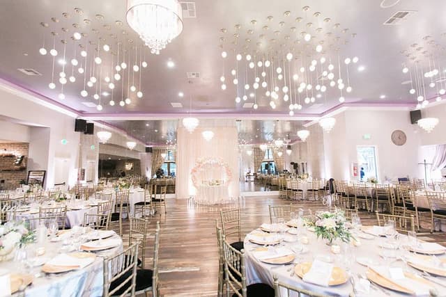 Banquet hall