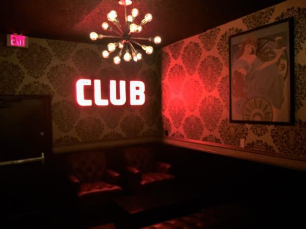 Bar