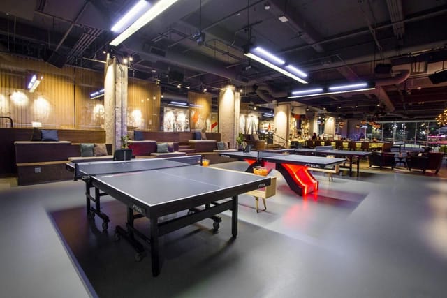 Outdoor ping pong patio at SPIN San Francisco, perfect for networking events and team-building.