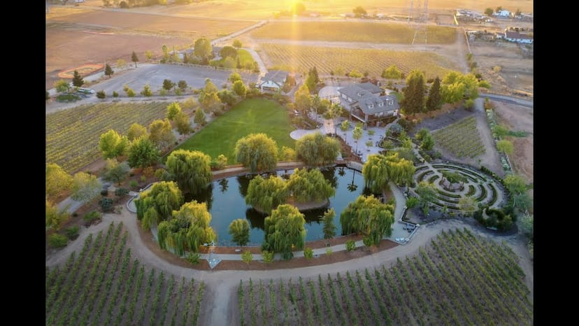 Visit - Wolfe Heights Winery & Event Center