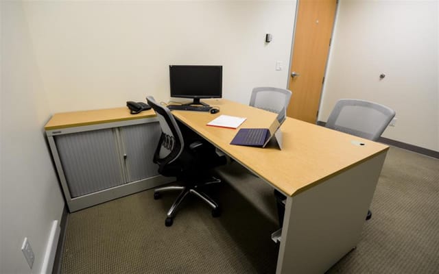Private Meeting Room for 12 at McCarthy ...