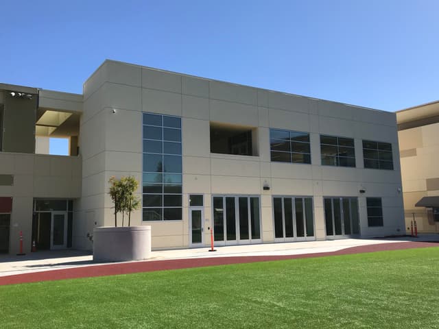 Arrillaga Family Pavilion