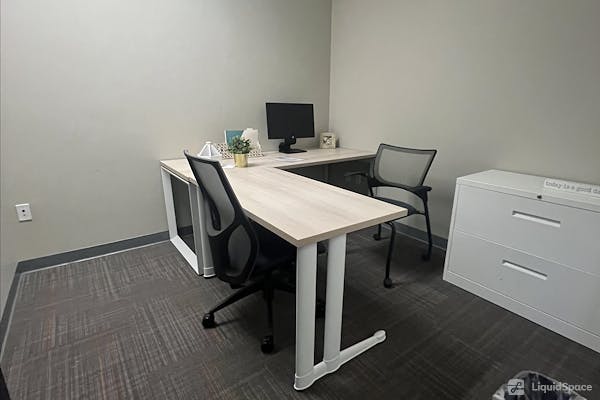 Minimalist conference room with ergonomic chairs for productive meetings in Los Gatos.