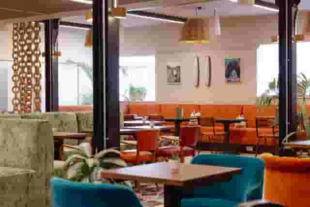 Ubuntu Lounge