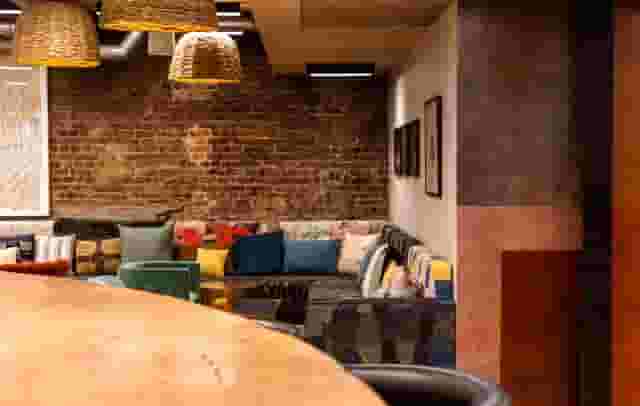 Ubuntu Lounge