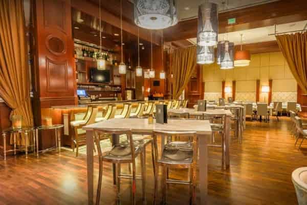 Grant Grill Lounge