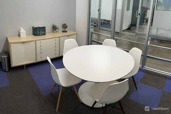 Meeting Rooms