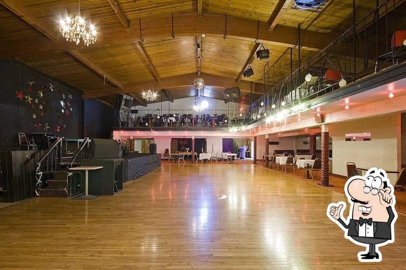 Continental Club in Oakland ...