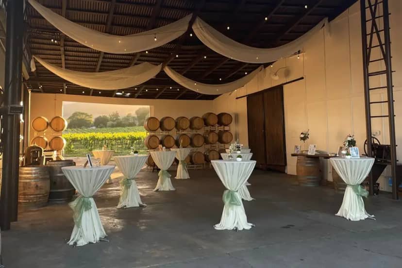 Elegant tasting room at Fortino Winery, perfect for wine tastings and intimate gatherings.