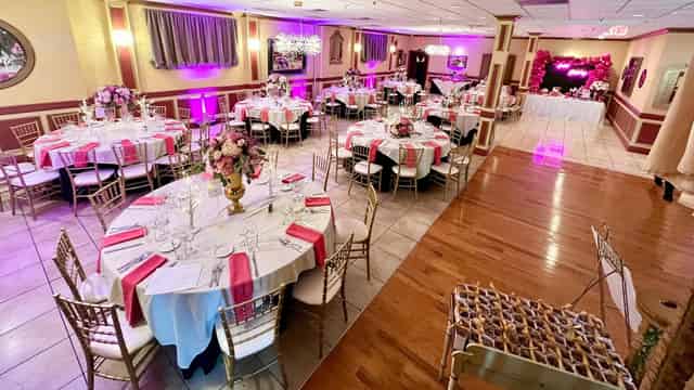 Mamma Vittoria Catering & Banquet Hall