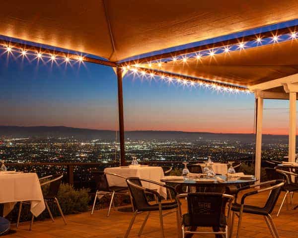Outdoor dining venue at Four Points by Sheraton, perfect for sunset cocktail receptions.