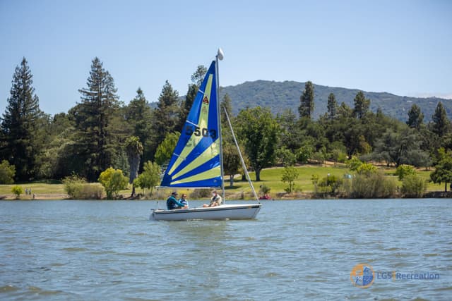 Sailing Camps & Classes