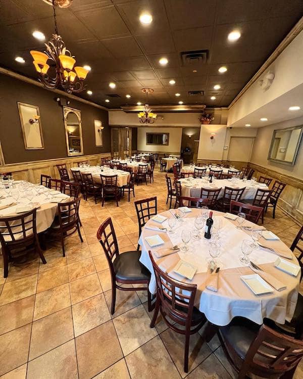 Elegant dining room at Aunt Butchie's, perfect for events and gatherings in Brooklyn.