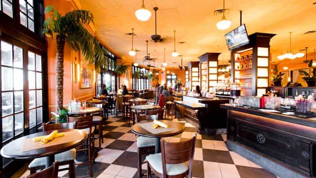 Vibrant restaurant at Menlo Park Mall, ideal for gatherings and casual meetings.
