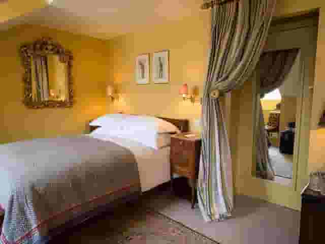 Marvellous Room