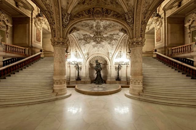 Foyers