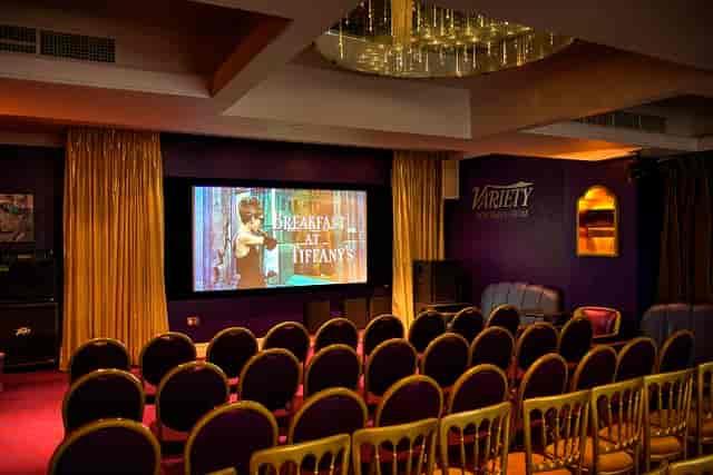 Private Cinema
