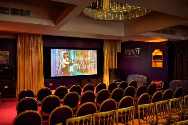 Private Cinema