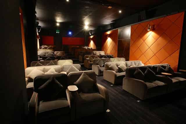 Private Cinema