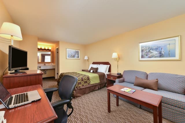 2 Queen Beds Accessible - Non Smoking